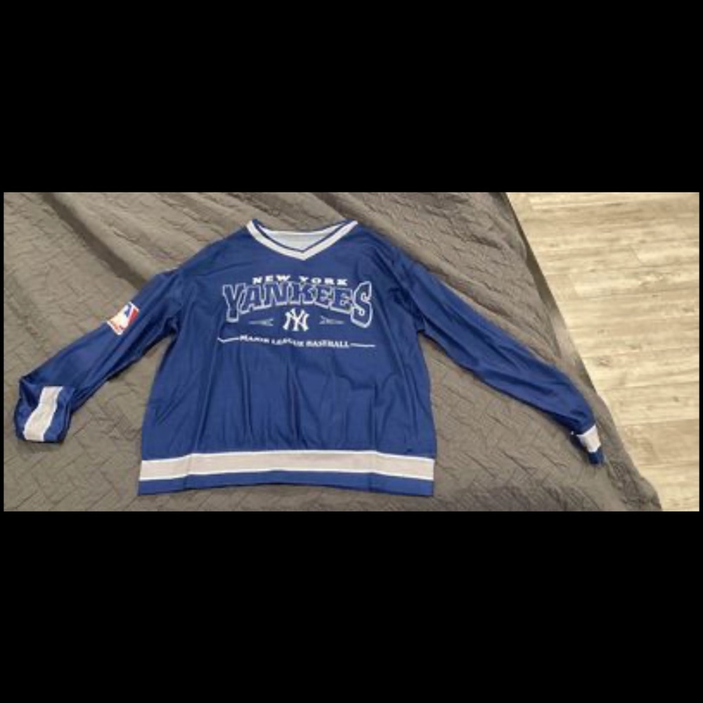 Yankees long sleeve